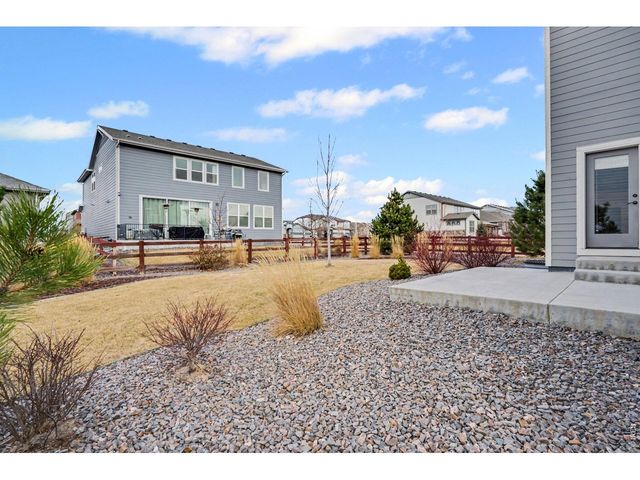 2124 Glean Ct, Windsor, CO 80550
