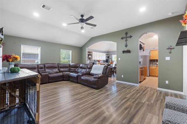 13184 Lake Breeze Lane, Willis, TX 77318