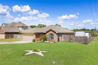 13184 Lake Breeze Lane, Willis, TX 77318