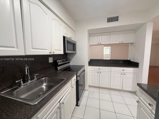 19800 SW 103rd Ct 208, Cutler Bay, FL 33157