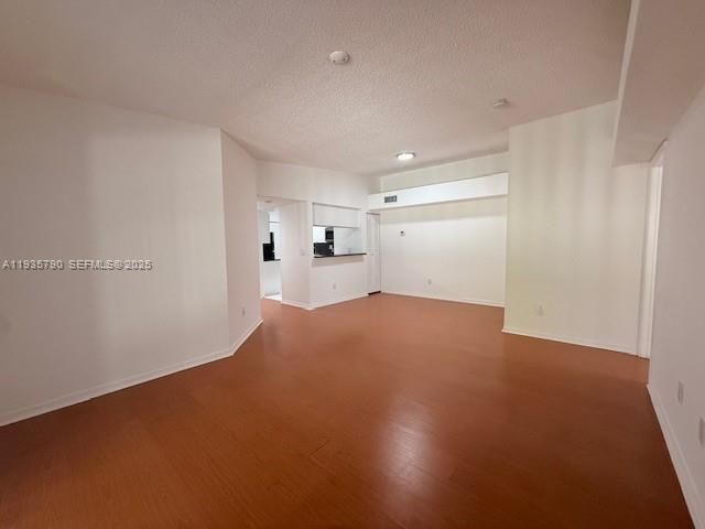 19800 SW 103rd Ct 208, Cutler Bay, FL 33157