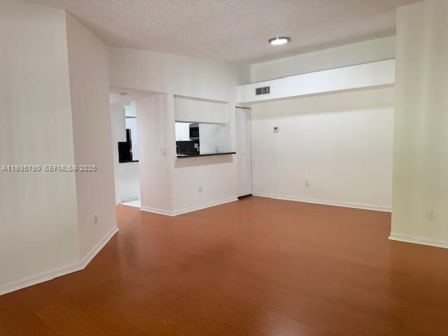 19800 SW 103rd Ct 208, Cutler Bay, FL 33157