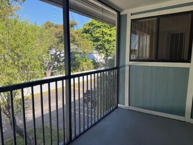 19800 SW 103rd Ct 208, Cutler Bay, FL 33157