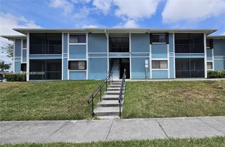 19800 SW 103rd Ct 208, Cutler Bay, FL 33157