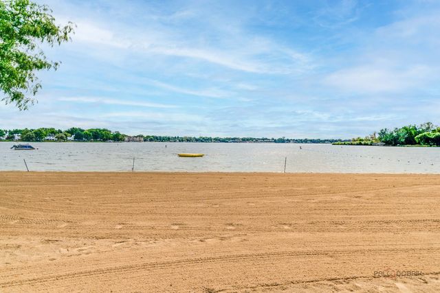 903 Madison Avenue, Wauconda, IL 60084
