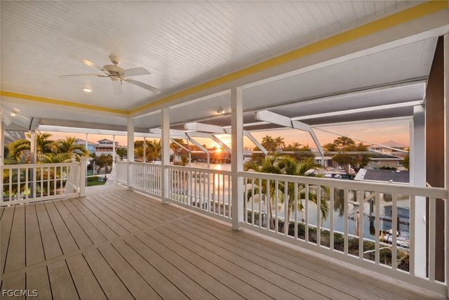 2193 Macadamia ST, St James City, FL 33956