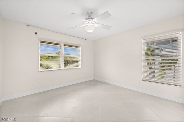 2193 Macadamia ST, St James City, FL 33956