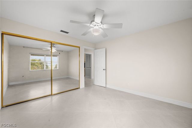 2193 Macadamia ST, St James City, FL 33956