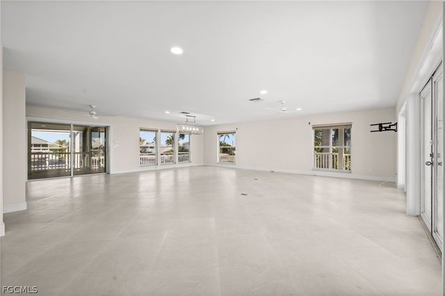 2193 Macadamia ST, St James City, FL 33956