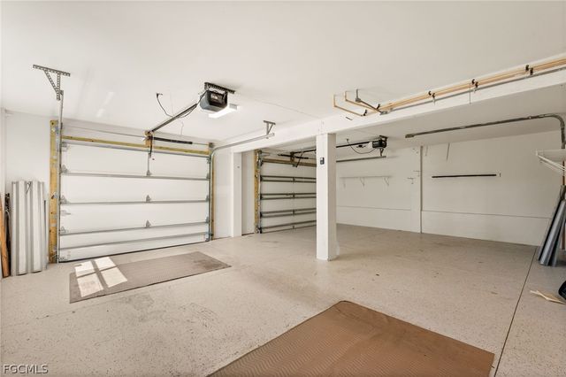 2193 Macadamia ST, St James City, FL 33956