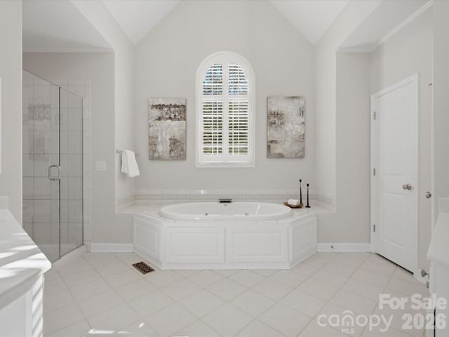 3422 Delamere Drive, Matthews, NC 28104