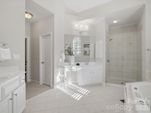 3422 Delamere Drive, Matthews, NC 28104
