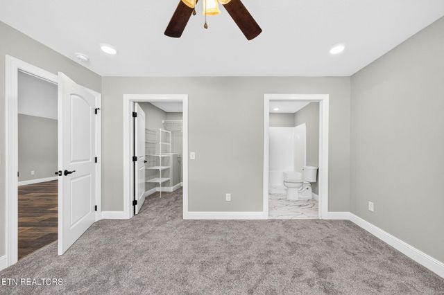 430 Rhododendron Circle, Crossville, TN 38555