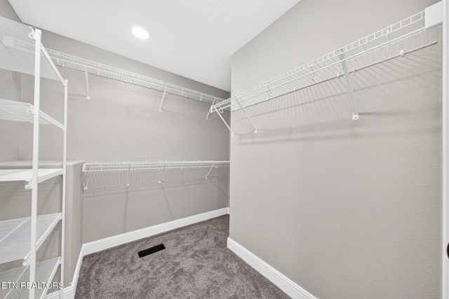 430 Rhododendron Circle, Crossville, TN 38555
