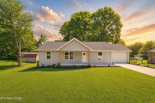430 Rhododendron Circle, Crossville, TN 38555