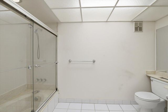 275 Jacaranda Drive, Plantation, FL 33324