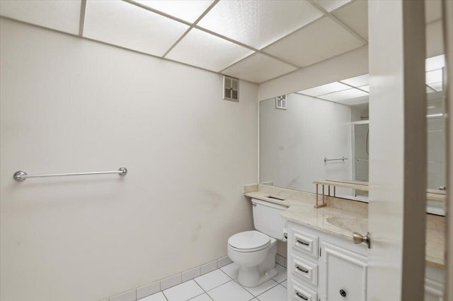 275 Jacaranda Drive, Plantation, FL 33324