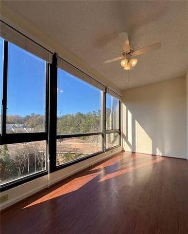 1800 Clairmont Lake 711, Decatur, GA 30033