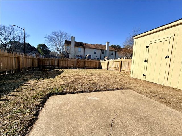 801 Sutherland ARCH, Chesapeake, VA 23320