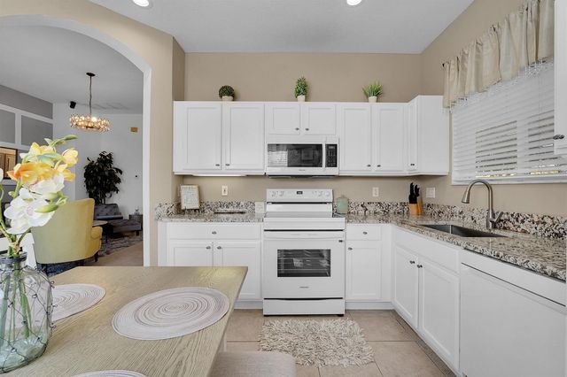 515 SW Indian Key Drive, Port St. Lucie, FL 34986