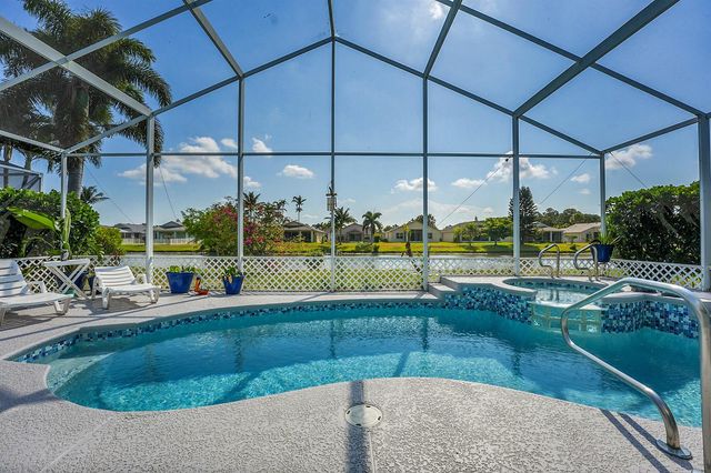 515 SW Indian Key Drive, Port St. Lucie, FL 34986
