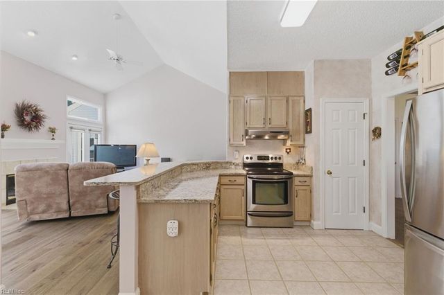 2631 Landview CIR, Virginia Beach, VA 23454