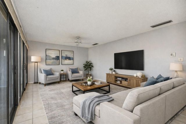 144 MAITLAND AVENUE C, Altamonte Springs, FL 32701