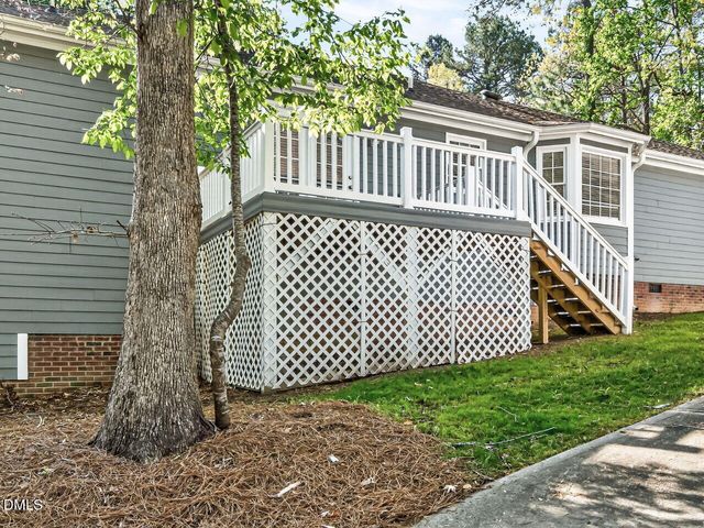 501 Johnston Way, Clayton, NC 27520