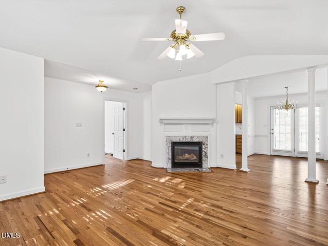 501 Johnston Way, Clayton, NC 27520