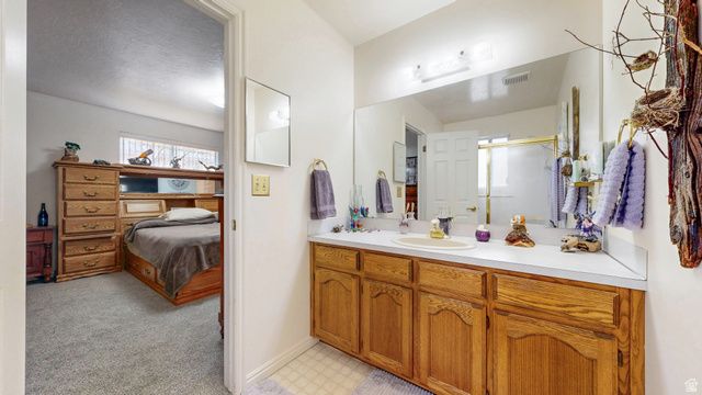 5547 S 2150 W, Roy, UT 84067