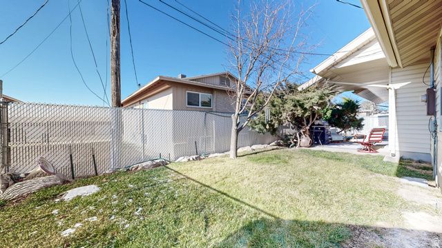 5547 S 2150 W, Roy, UT 84067