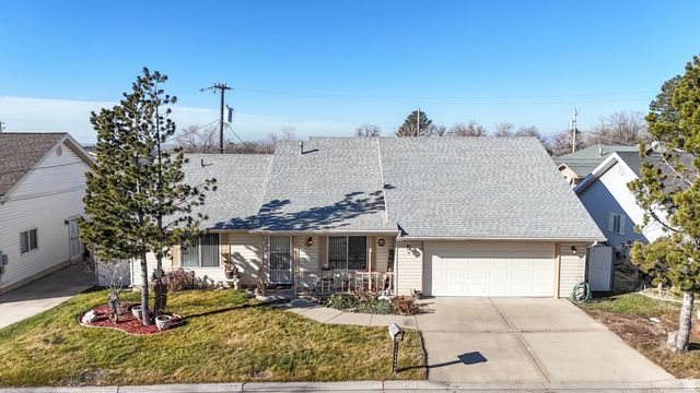 5547 S 2150 W, Roy, UT 84067