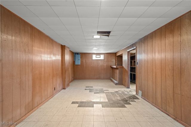 14344 Fayette Boulevard, Brook Park, OH 44142