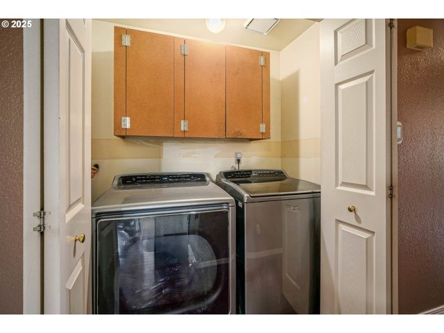 304 Nw 5TH St, Sublimity, OR 97385