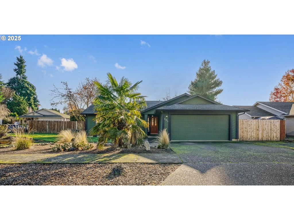 304 Nw 5TH St, Sublimity, OR 97385