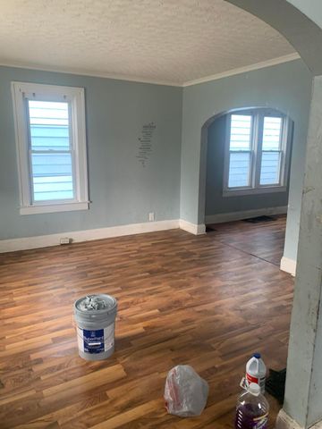 376 S Powell Avenue, Columbus, OH 43204