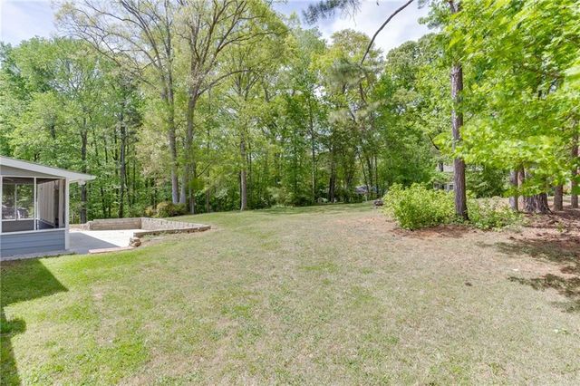 811 Forest Park Lane, Suwanee, GA 30024