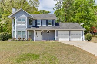 811 Forest Park Lane, Suwanee, GA 30024