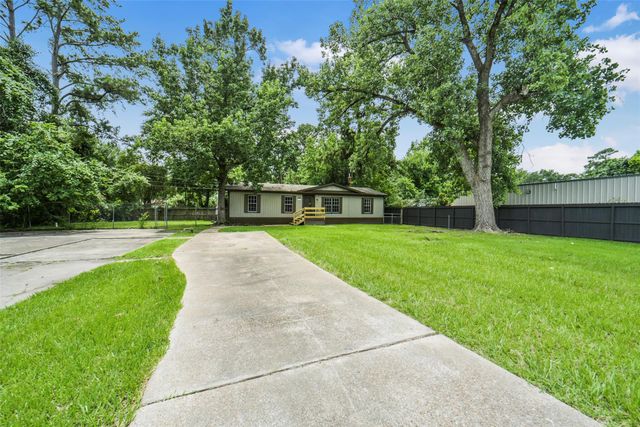 11023 Forrest Valley, Houston, TX 77065