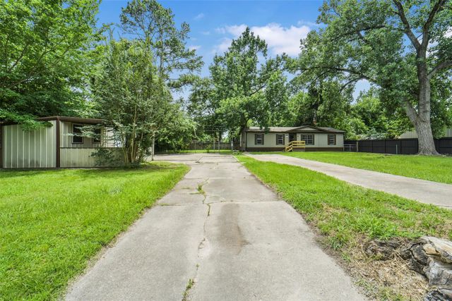 11023 Forrest Valley, Houston, TX 77065