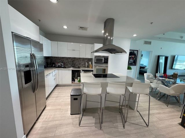 7928 East Dr 1202, North Bay Village, FL 33141