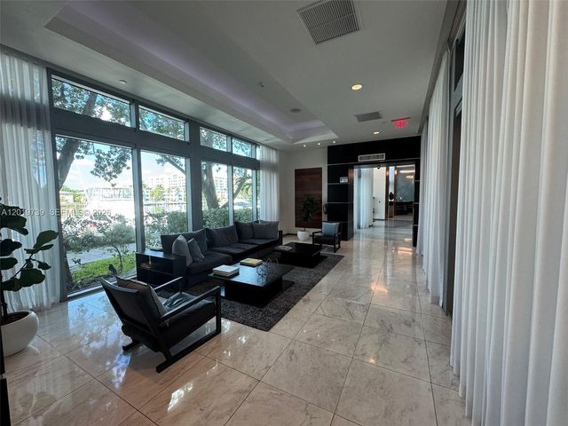 7928 East Dr 1202, North Bay Village, FL 33141