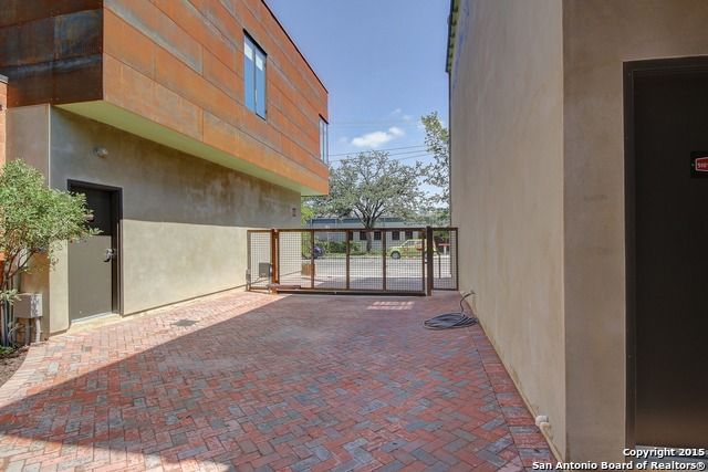 302 E Josephine St Ste 5201, San Antonio, TX 78215