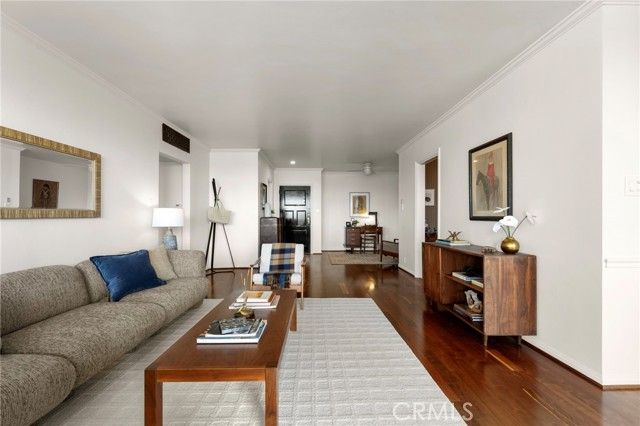 103 Ravenna Drive 23, Long Beach, CA 90803