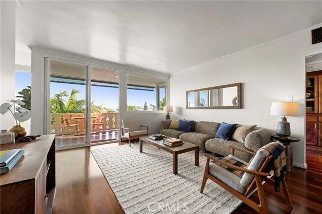 103 Ravenna Drive 23, Long Beach, CA 90803