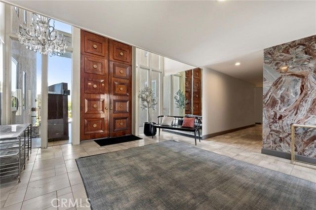 103 Ravenna Drive 23, Long Beach, CA 90803