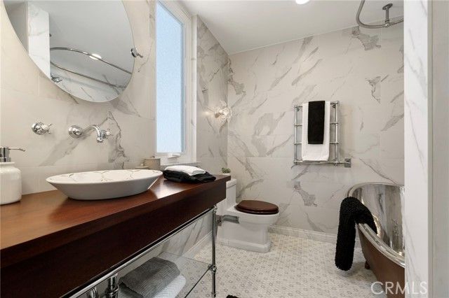 103 Ravenna Drive 23, Long Beach, CA 90803