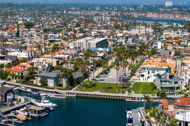 103 Ravenna Drive 23, Long Beach, CA 90803