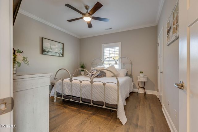 148 Mountain View Circle, Piney Flats, TN 37686