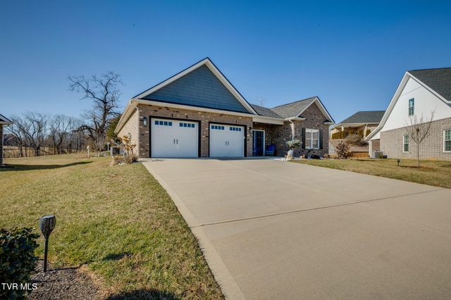 148 Mountain View Circle, Piney Flats, TN 37686